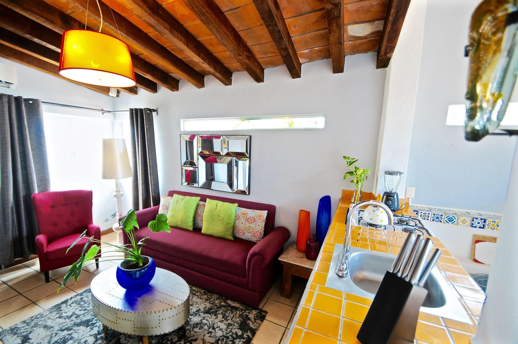 Villa Mercedes Petit Hotel-Adults Only Пуерто Валярта Екстериор снимка