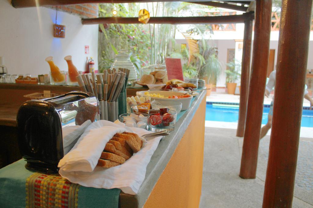 Villa Mercedes Petit Hotel-Adults Only Пуерто Валярта Екстериор снимка