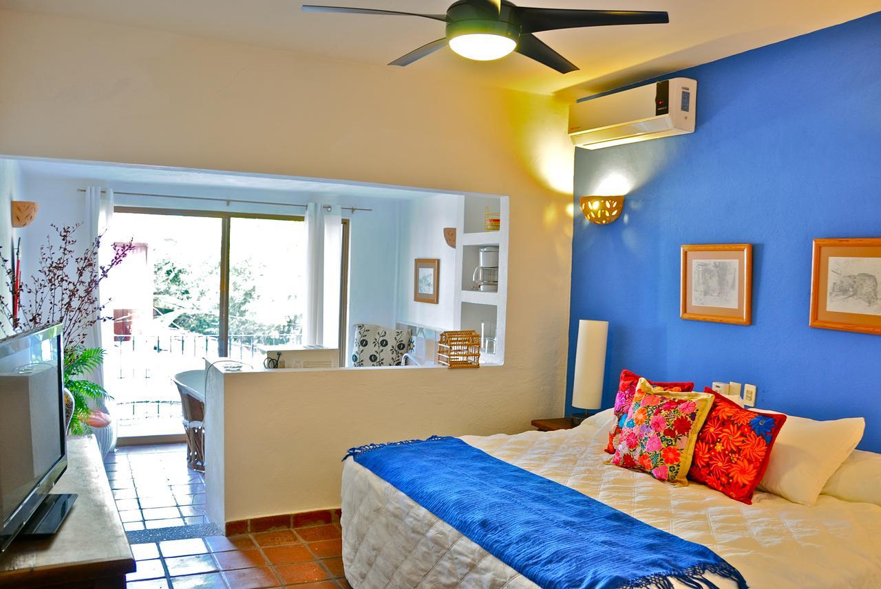 Villa Mercedes Petit Hotel-Adults Only Пуерто Валярта Екстериор снимка