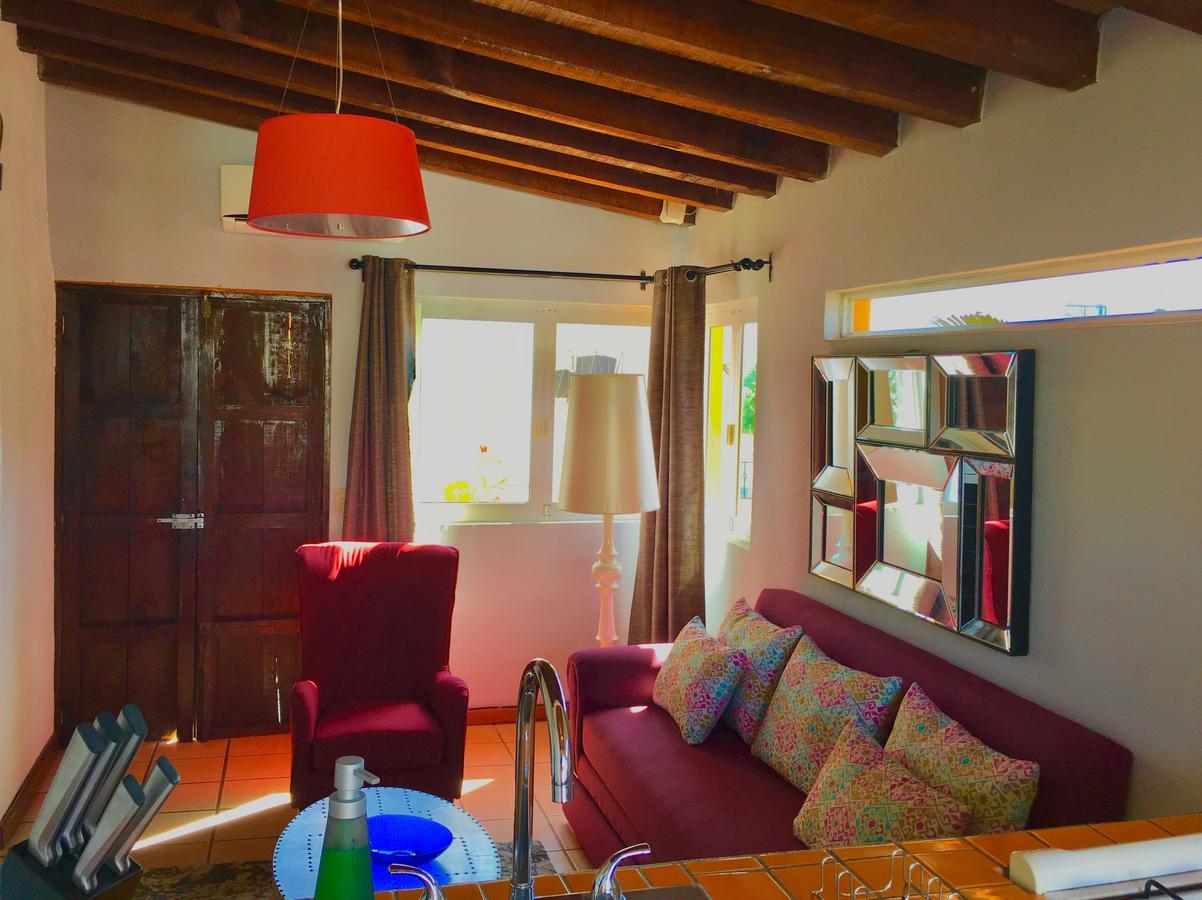 Villa Mercedes Petit Hotel-Adults Only Пуерто Валярта Екстериор снимка