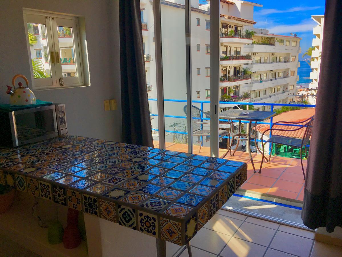 Villa Mercedes Petit Hotel-Adults Only Пуерто Валярта Екстериор снимка